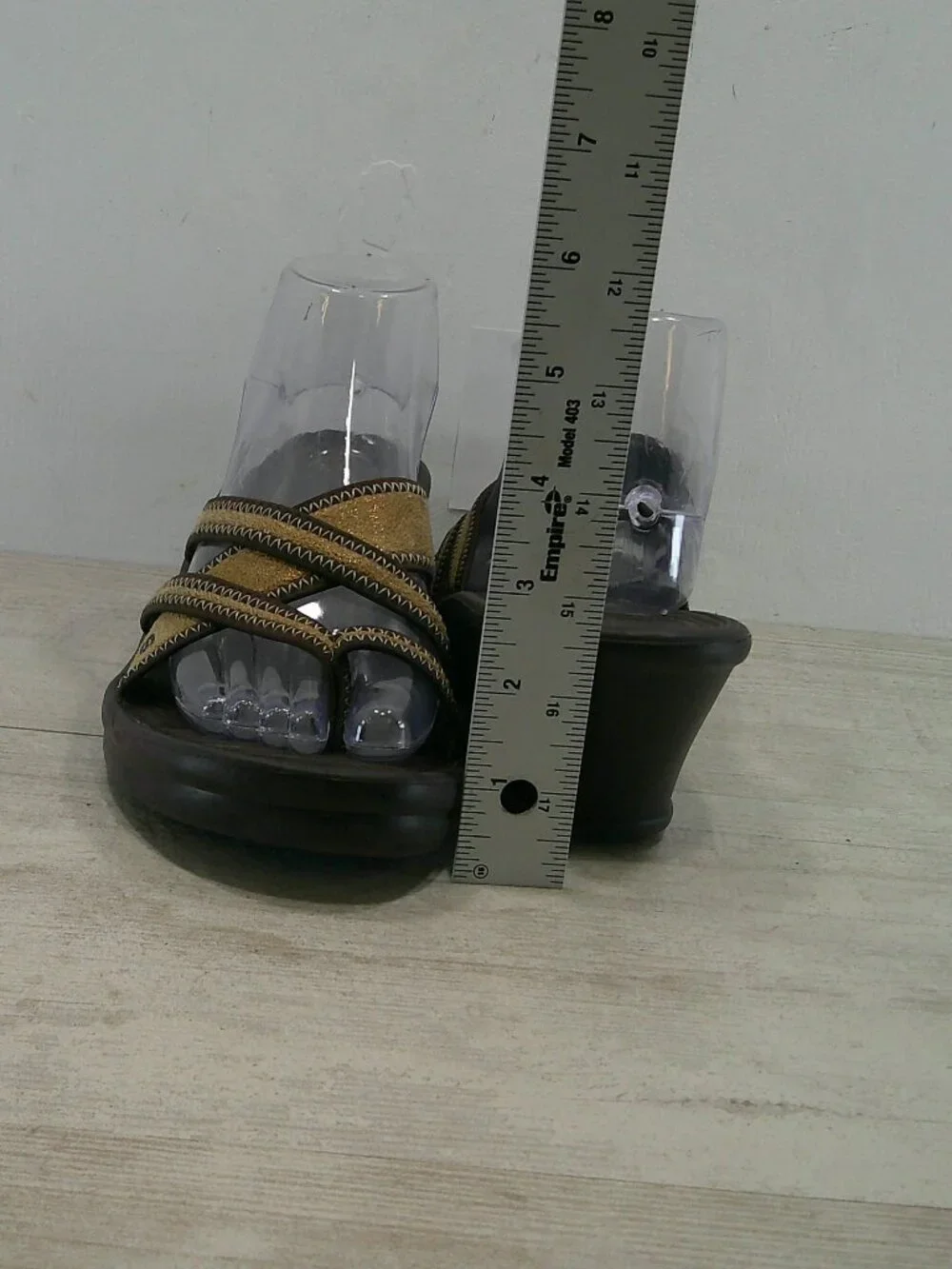 Skechers Cali Club Diamond Jubilee Wedge Criss-Cross Gold Bronze Sandals Size 10